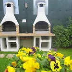Anwesen Mit Gemeinschaftspool By Interhome Lamporecchio