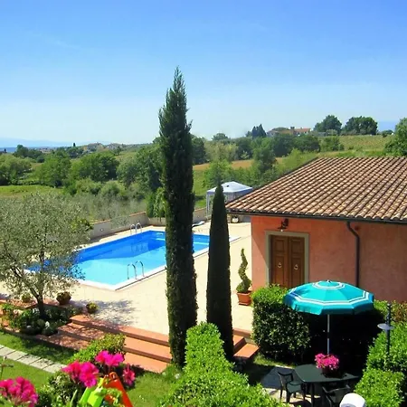 Anwesen Mit Gemeinschaftspool By Interhome 아파트 람포레키오