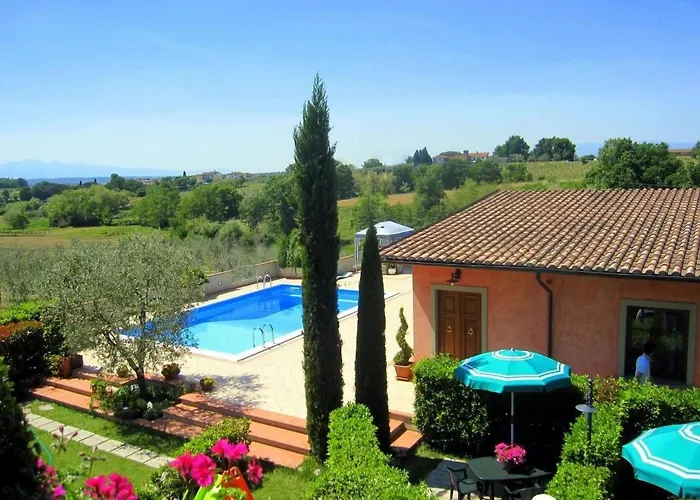 Anwesen Mit Gemeinschaftspool By Interhome 아파트 람포레키오